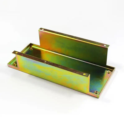 Las piezas de estampado de chapa de metal de aleación de aluminio personalizada Doblar la superficie negra Tratamiento de chapa de metal Fabricación