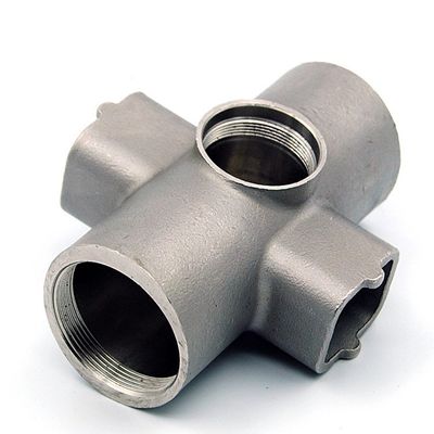 OEM Piezas de fundición a presión de aleación de aluminio de alta precisión a medida con alta pulido Servicios de forja de fundición de chapa de metal